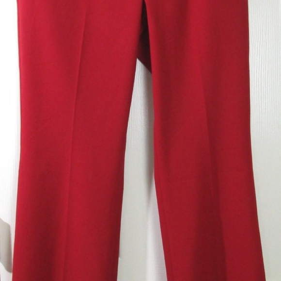 The Limited Cassidy Fit red pants - Picture 3 of 6